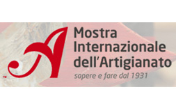 نمایشگاه بین المللی صنایع دستی (mostra internazionale dell'artigianato )